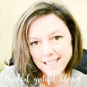 Meet your Posher, Connie